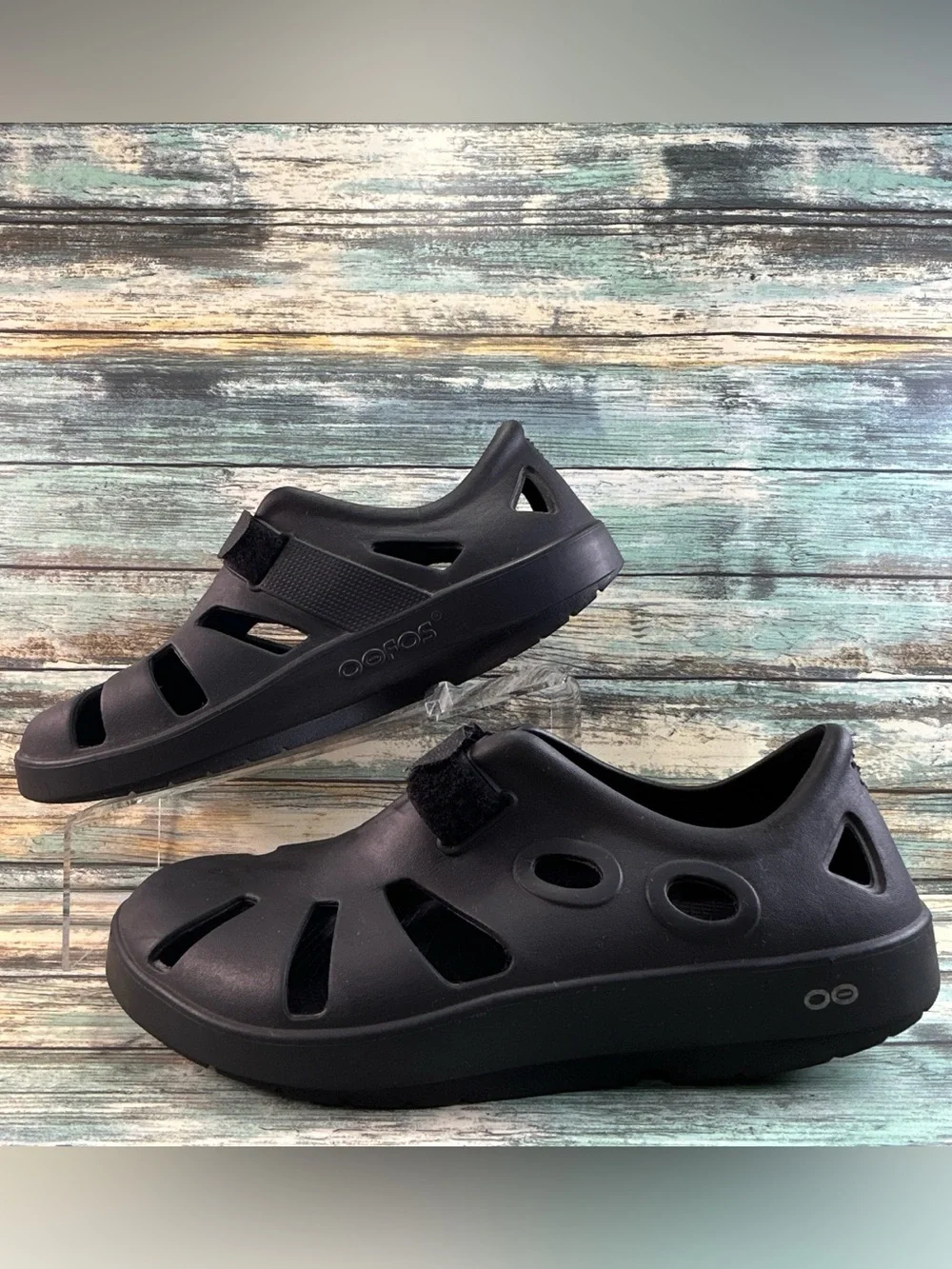 OOFOS OOcando Recovery Sandals Size 11 Black Rubber Hook & Loop Strap Water Shoe